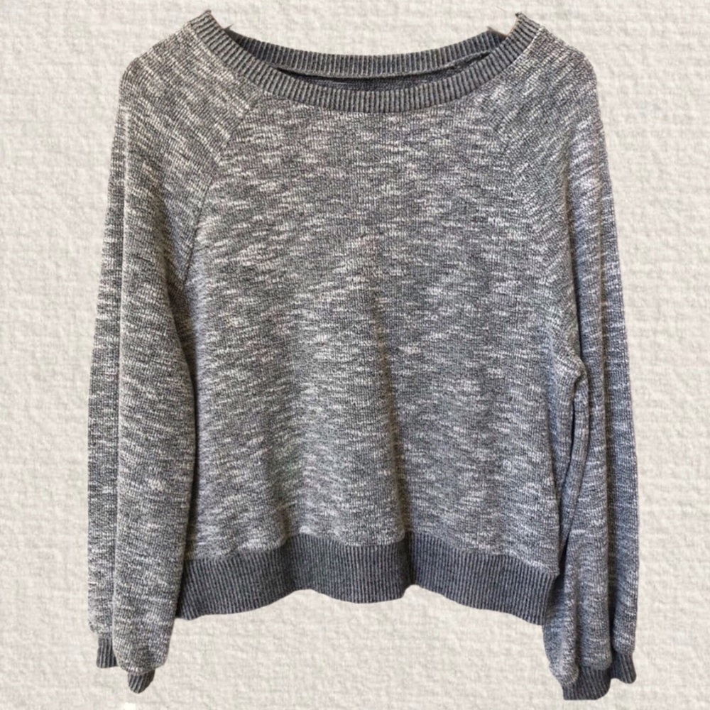 ABERCROMBIE GREY TOP